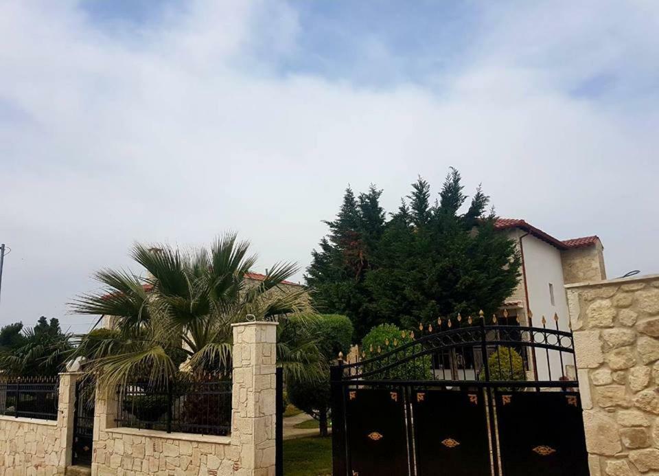 Princess Garden Siviri Exterior foto